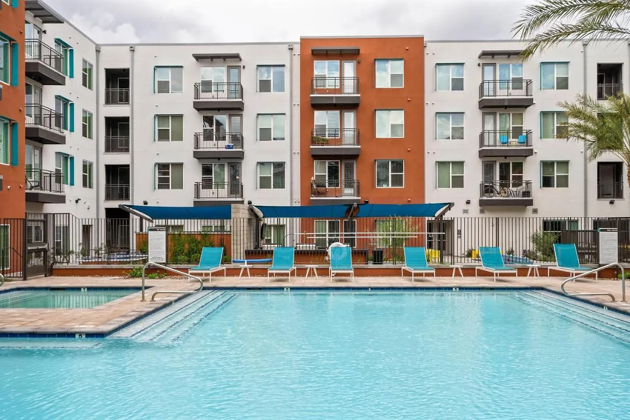 Stay Gia Modern 2Br Apartment With Swimming Pool Phoenix United States