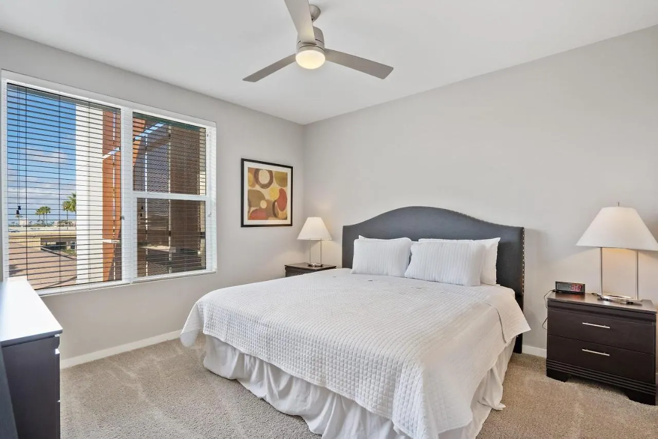 Stay Gia Modern 2Br Apartment With Swimming Pool Phoenix